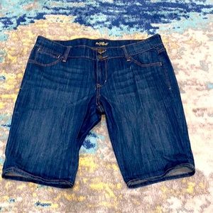 EUC Plus Size 16 Regular Bermuda Jean Denim Shorts by Old Navy “The Flirt”